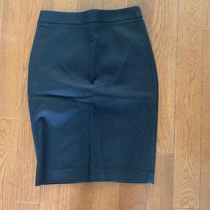 Lightweight Wool Pencil Skirt